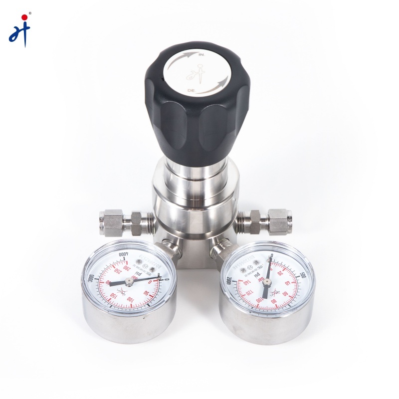 High Pressure Reducing Gas Regulator